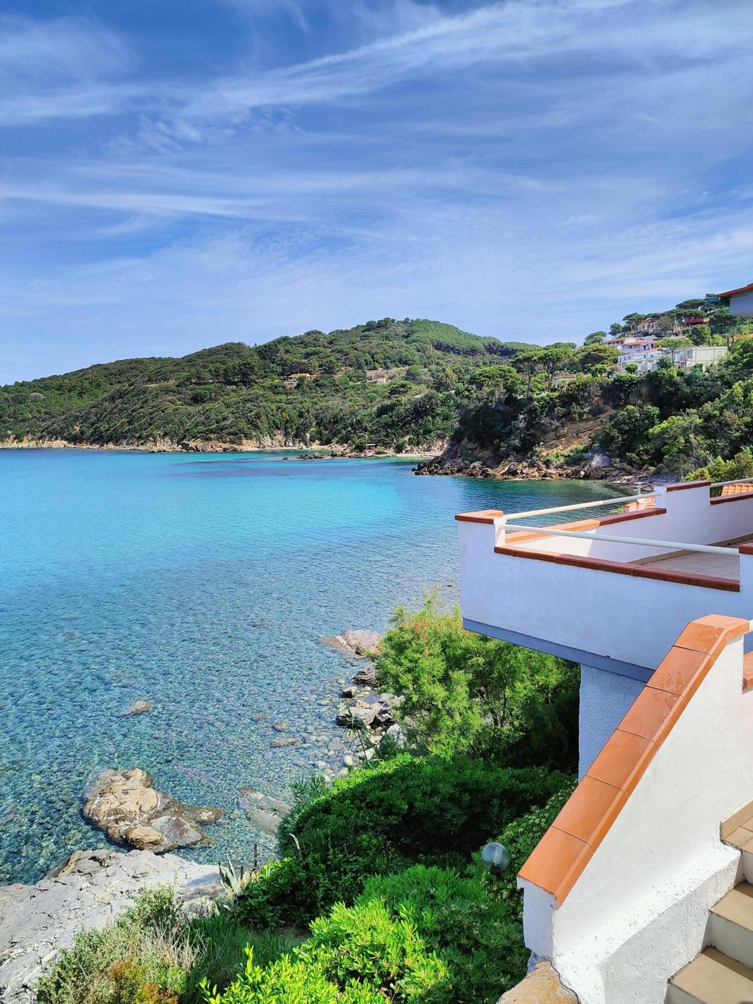 Hotel Scoglio Bianco Портоферайо Екстериор снимка