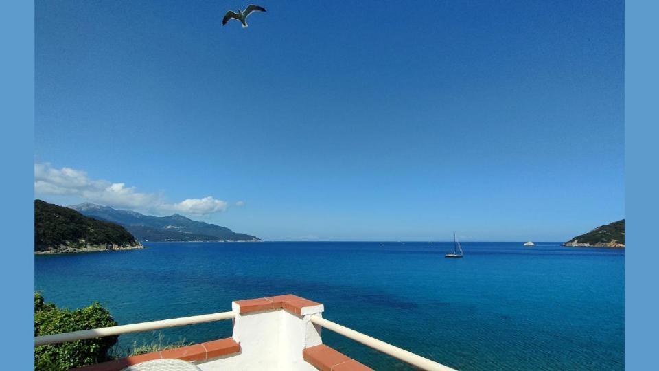 Hotel Scoglio Bianco Портоферайо Екстериор снимка